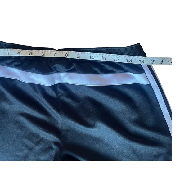 Adidas Women's Black and White Joggers. Size 10/M Fit like Leggings - Picture 4 of 5